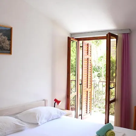 Apartments Slaven Podgora Exterior photo